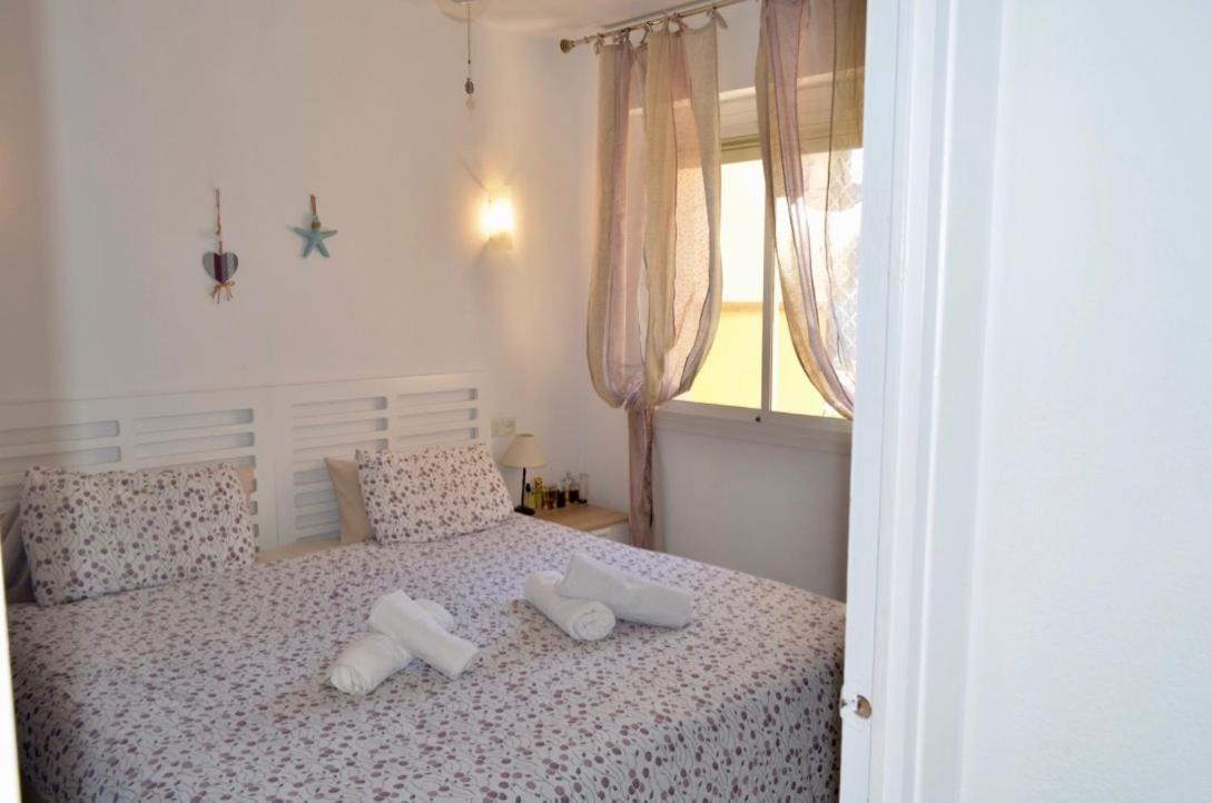 Апартаменты Carihuela Un Dormitorio Junto Al Mar Торремолинос Экстерьер фото